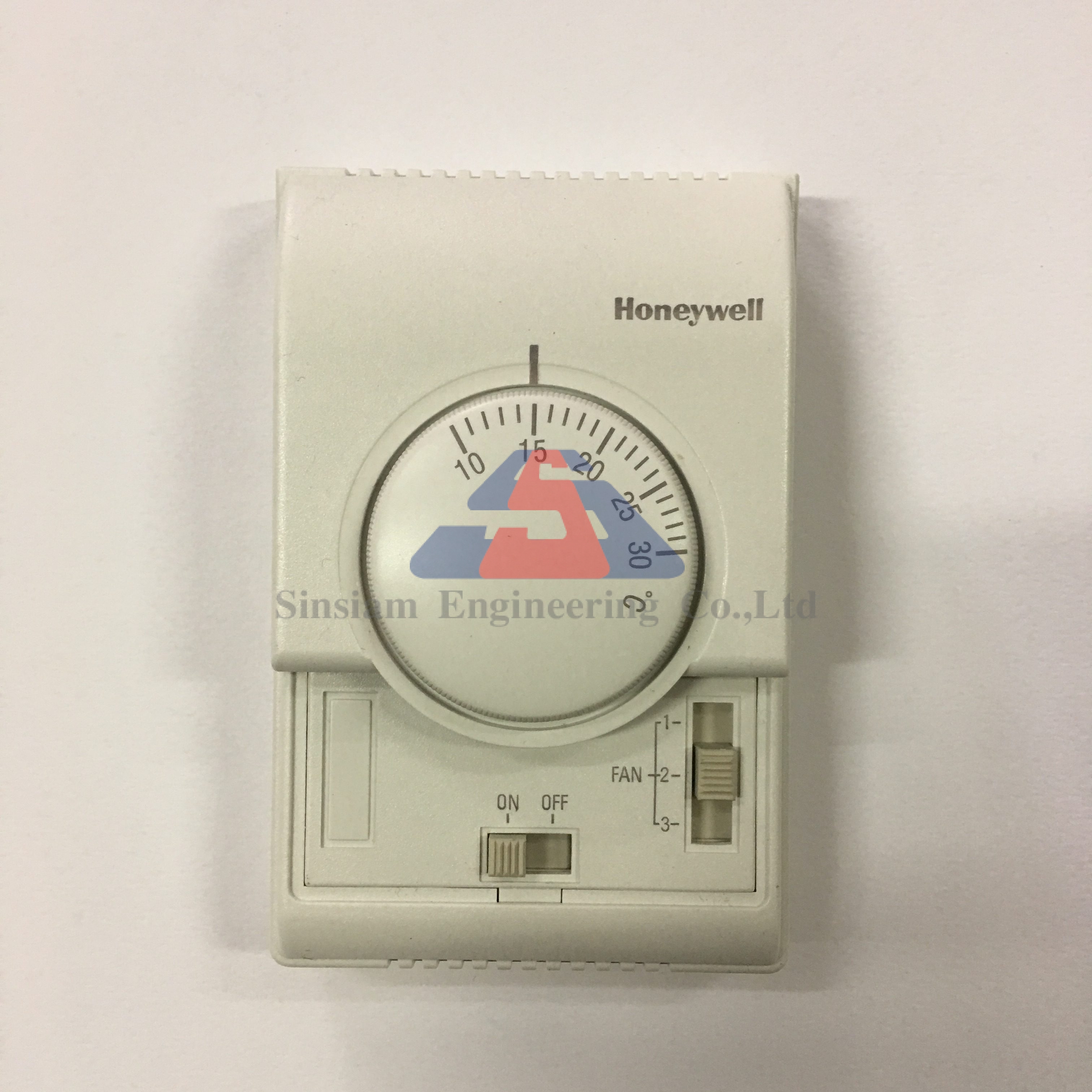 E0BD7C4B-F371-4C11-B2C0-3716587017AF รูมเทอร์โมสตัท "Honeywell" รุ่น T6373A